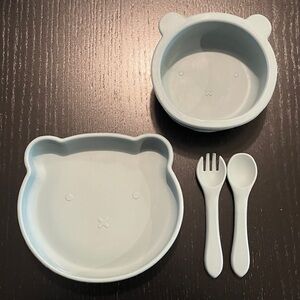 Kids Bear-Shaped Dinnerware Set - light blue
